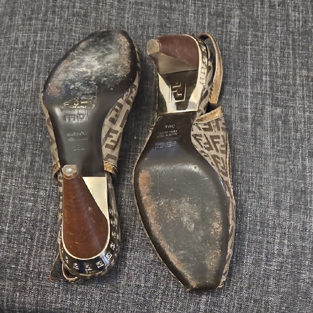 Fendi Brown Monogram Peep-Toe Heels - Picture 4 of 8